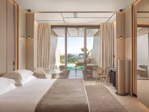 Amathus Residences
