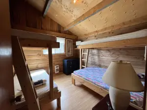 Lake Onaping Lodge