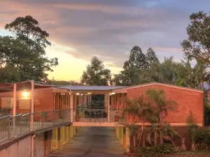 Bent Street Motor Inn
