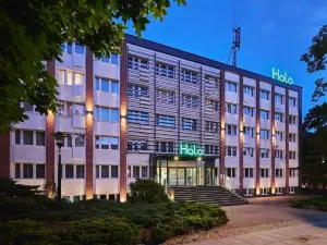 โรงแรม ฮาโล โทรุน