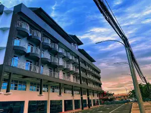 วิ่งทัต แกรนด์ โฮเทล