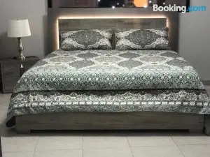 Itza-Bella Suites