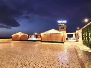 Topline Resort