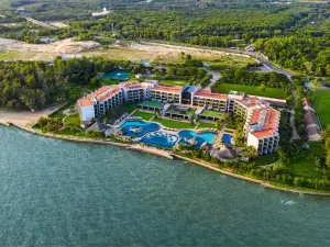 Vietsovpetro Ho Tram Beach Resort & Spa