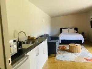 Highlander Farmstay - Cabins