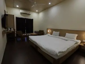 The Lotus Hotel