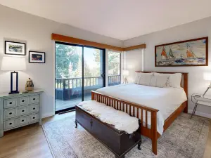 Lovely home w/ forest & partial ocean views, private hot tub, & high-speed WiFi