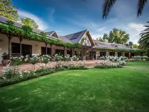 Hlangana Lodge