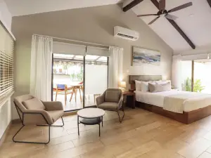 Bahia del Sol Beach Front Boutique Hotel