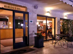 Hotel Bristol