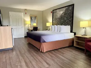 Super 8 by Wyndham Ft. Oglethorpe GA/Chatt TN Area