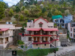 GhumoG Stay's  KASAULI