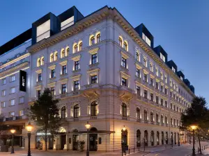 Dorothea Hotel, Budapest, Autograph Collection