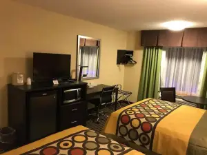 Bay Hill Inns & Suites