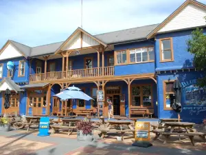 The Blue Pub