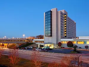 Hyatt Regency Pittsburgh Intl Airport