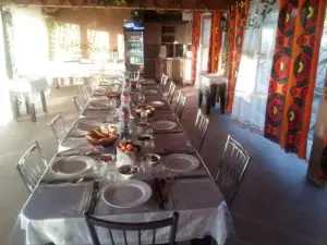Inn Sogdiana