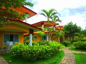 Las Olas Beach Resort
