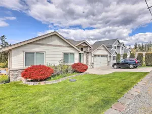 Well-Appointed Blaine Retreat Near the Bay!