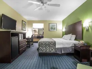 Rodeway Inn & Suites