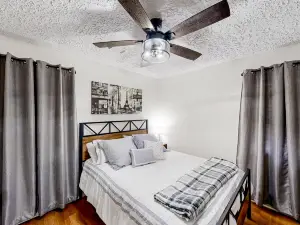 Big Oak Hideaway
