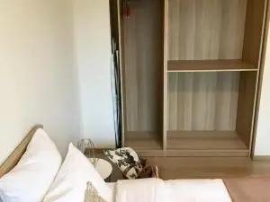 Large Modern Flat 100m2 in City Center - Parking