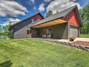 Modern Lakeside Chalet on Crow Wing Chain w/ Dock!