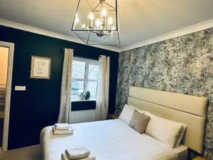 Arch Guesthouse