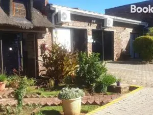 Aliwal Villa Guest Lodge