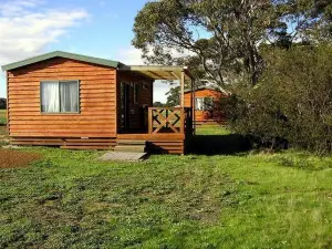 Seal Bay Cottages - Kaiwarra