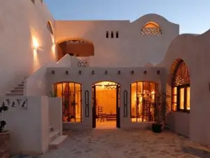 Sands Baharia