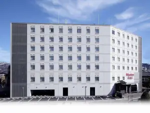 โรงแรมทสึรุงะ มันเทน เอคิมาเอะ