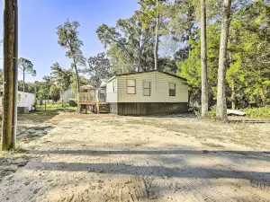 Family-Friendly Steinhatchee Home w/ Deck!