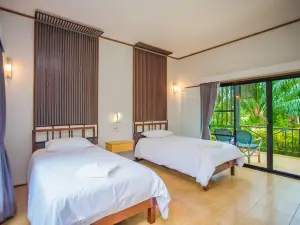 Palm Pran Resort