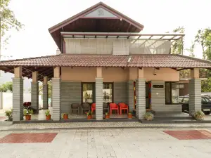 Water Fall Homestay