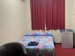 Mirambeena Motel