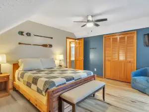 Deerfield Hideaway At Old Smokey 5 Bedroom Home