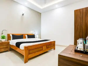 Hotel O the Grand Blue Hotel