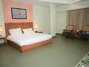 Hotel Ashray
