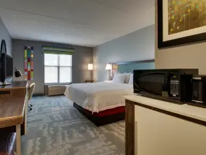 Hampton Inn & Suites Chicago/Aurora