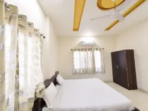 Hotel Radhika Inn
