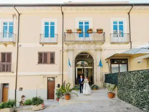 Le Corti Dimora Storica
