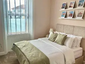 Prestwick Kingb PetsOk Freep Wifi Tv