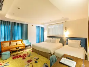 Adaline Hotel and Suite