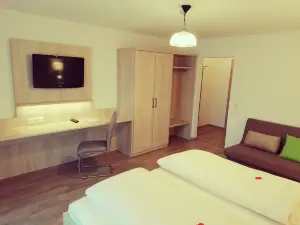 บือเชลสไตเนอร์ โฮฟ