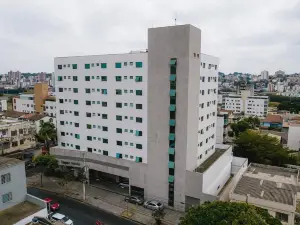 Ímpar Suítes Expominas