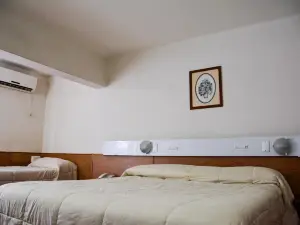 Hotel Menossi