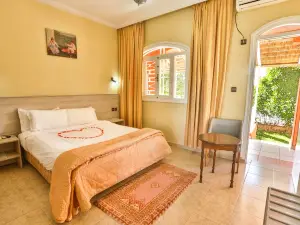Hotel Al Bassatine