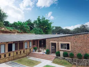 BG Stone Bungalow
