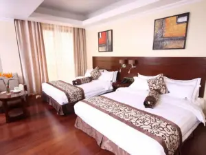 The White Rhino Hotel